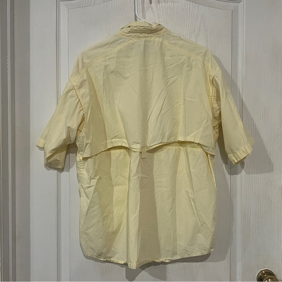 Cabelas Light Yellow Short Sleeve Shirt - Picture 7 of 7